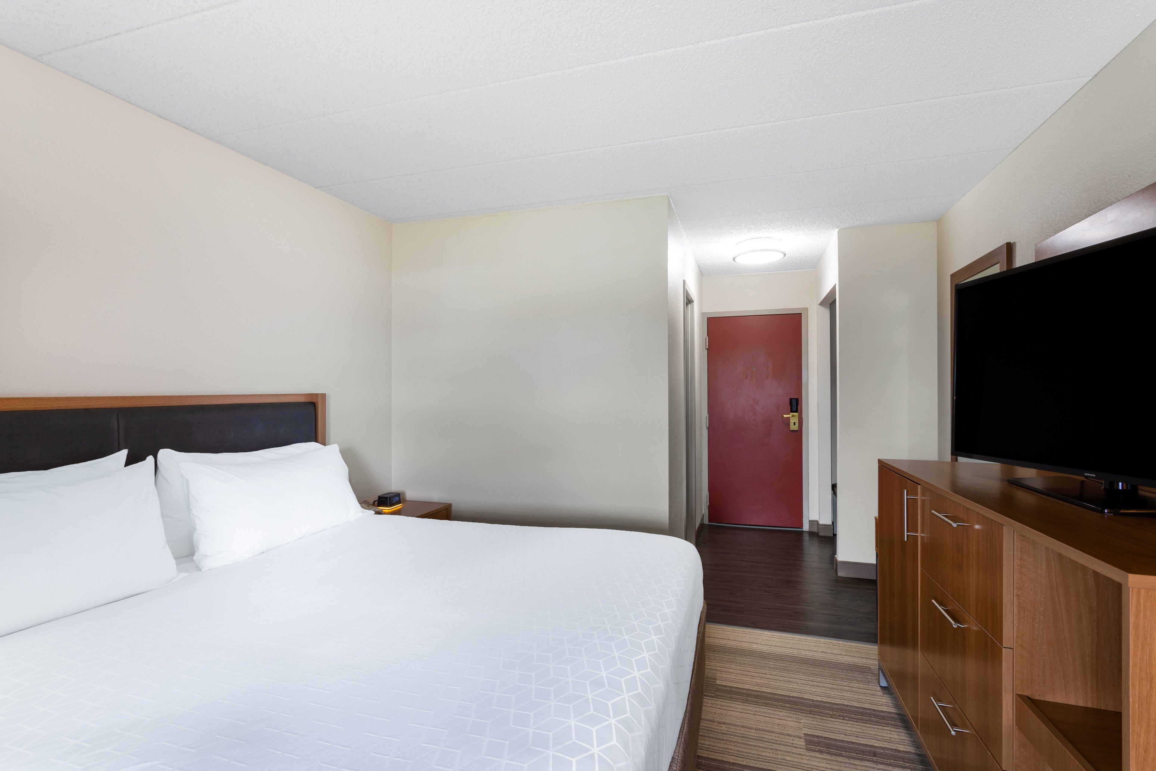 Holiday Inn Express Hotel & Suites Philadelphia - King Of Prussia By Ihg Екстериор снимка