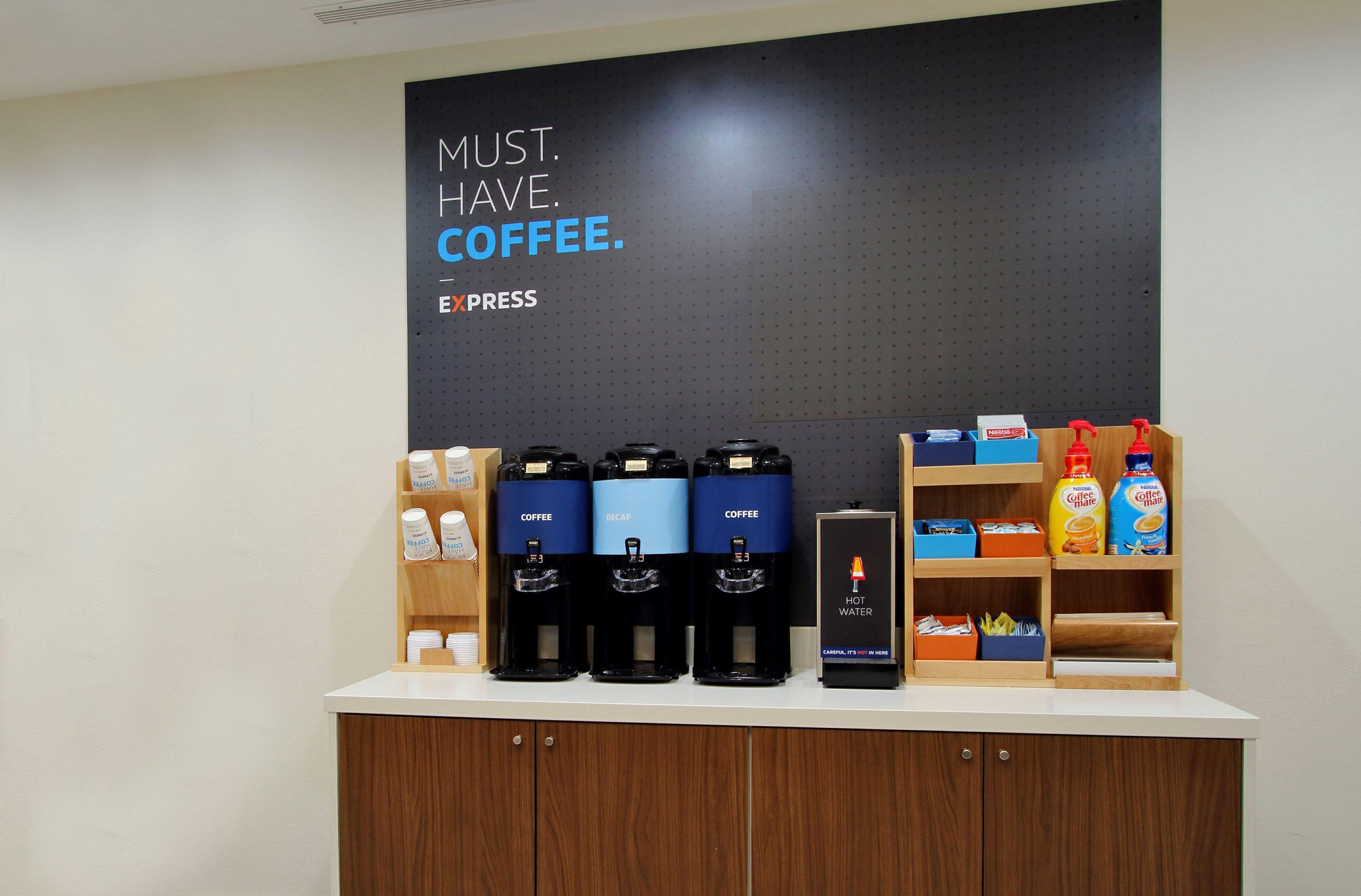 Holiday Inn Express Hotel & Suites Philadelphia - King Of Prussia By Ihg Екстериор снимка