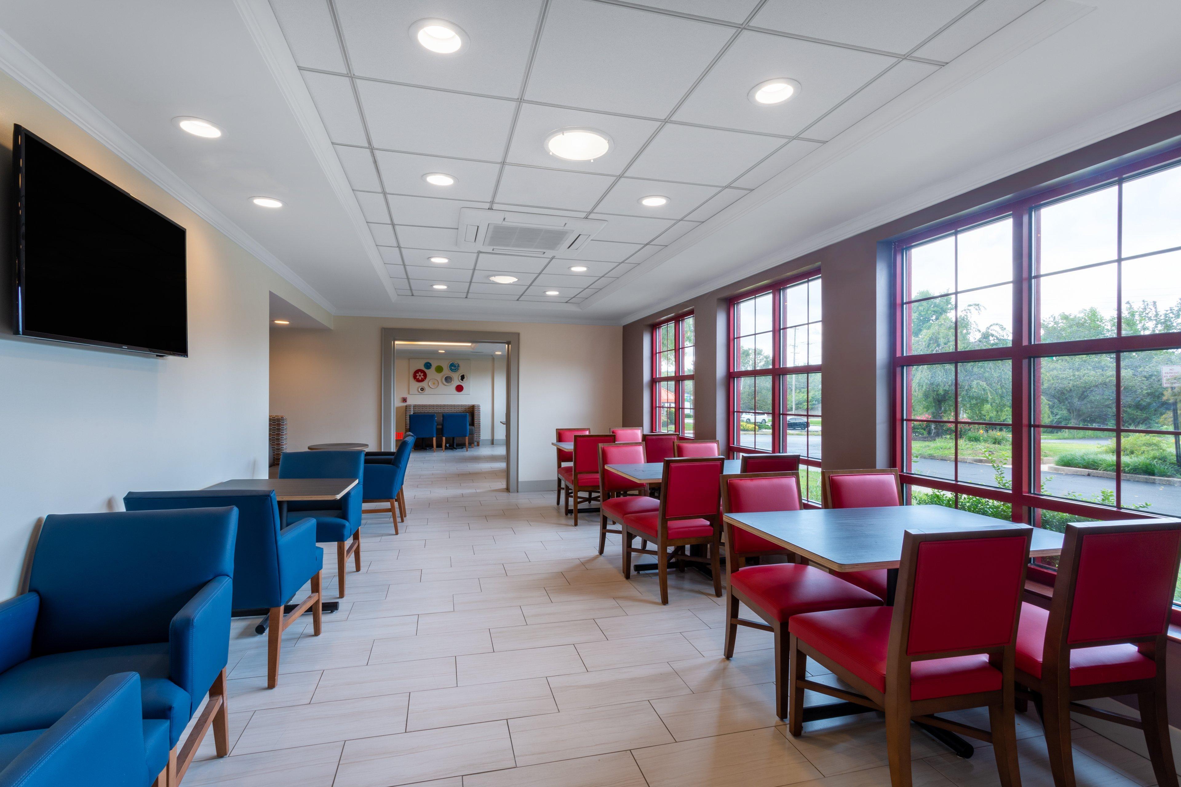Holiday Inn Express Hotel & Suites Philadelphia - King Of Prussia By Ihg Екстериор снимка