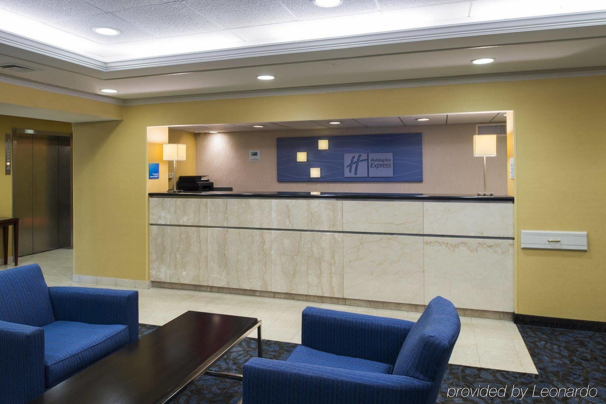 Holiday Inn Express Hotel & Suites Philadelphia - King Of Prussia By Ihg Интериор снимка